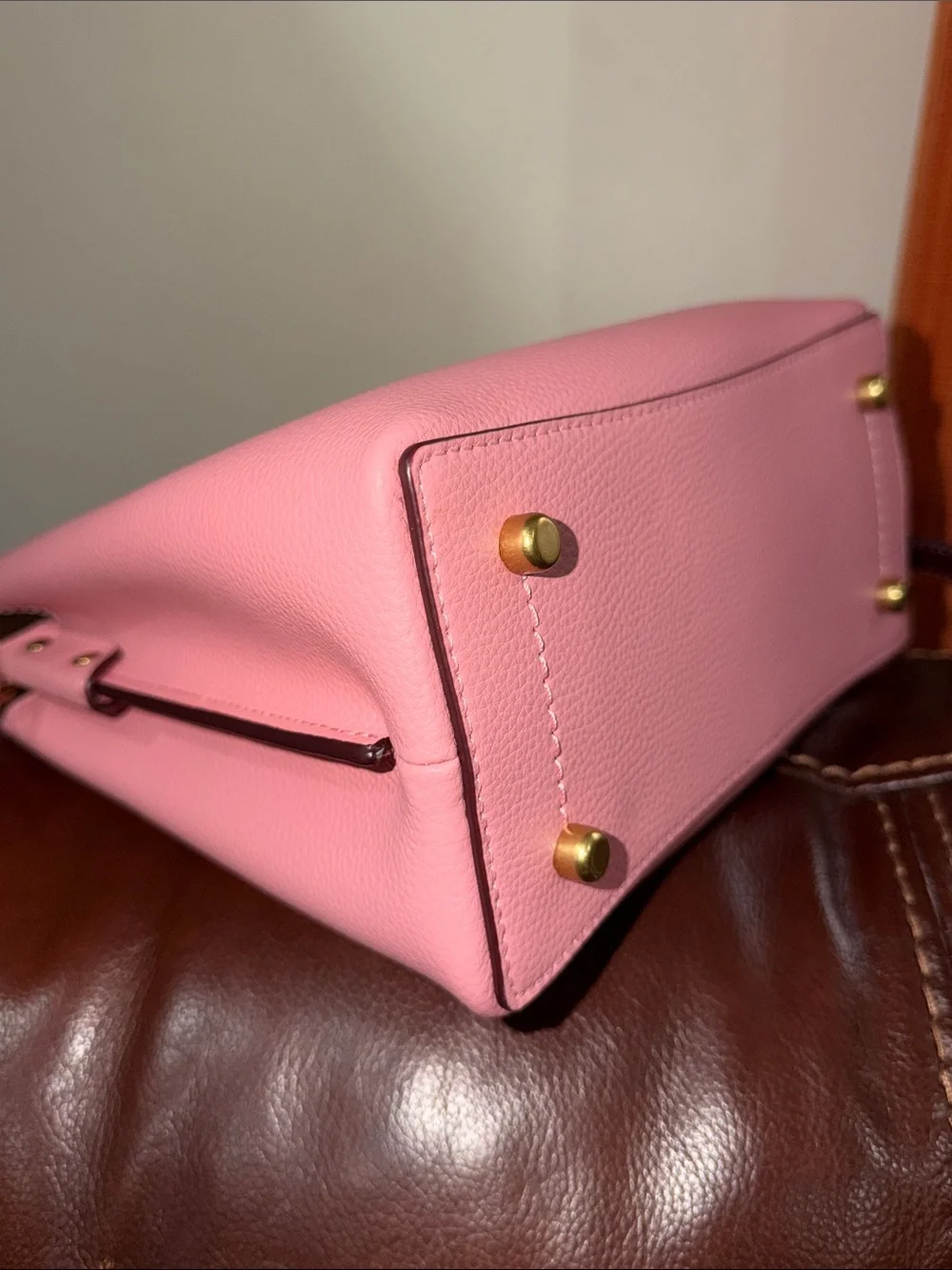‼️Coach Willow Bucket Bag Pink Leather Crossbody Bag